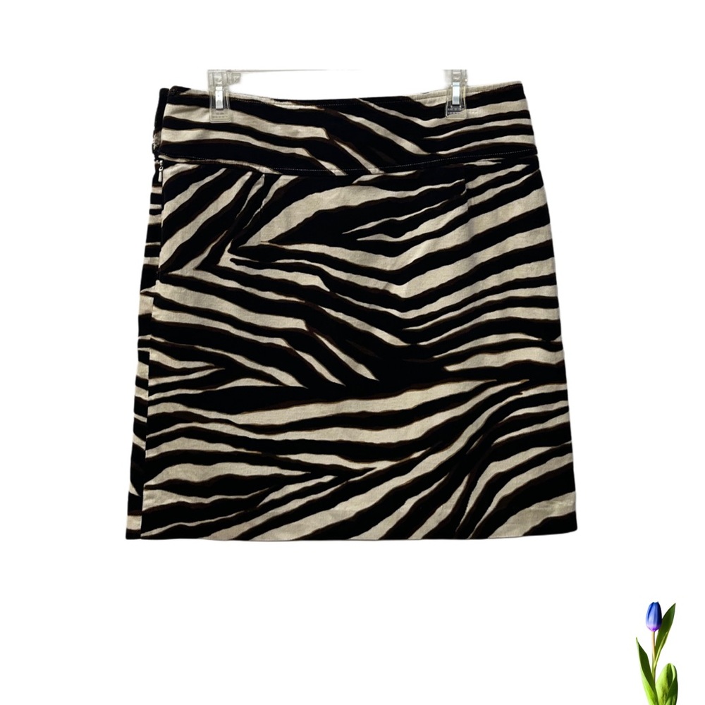 Harold’s Corduroy Zebra Pattern Mini Skirt - Black and Cream Size 10